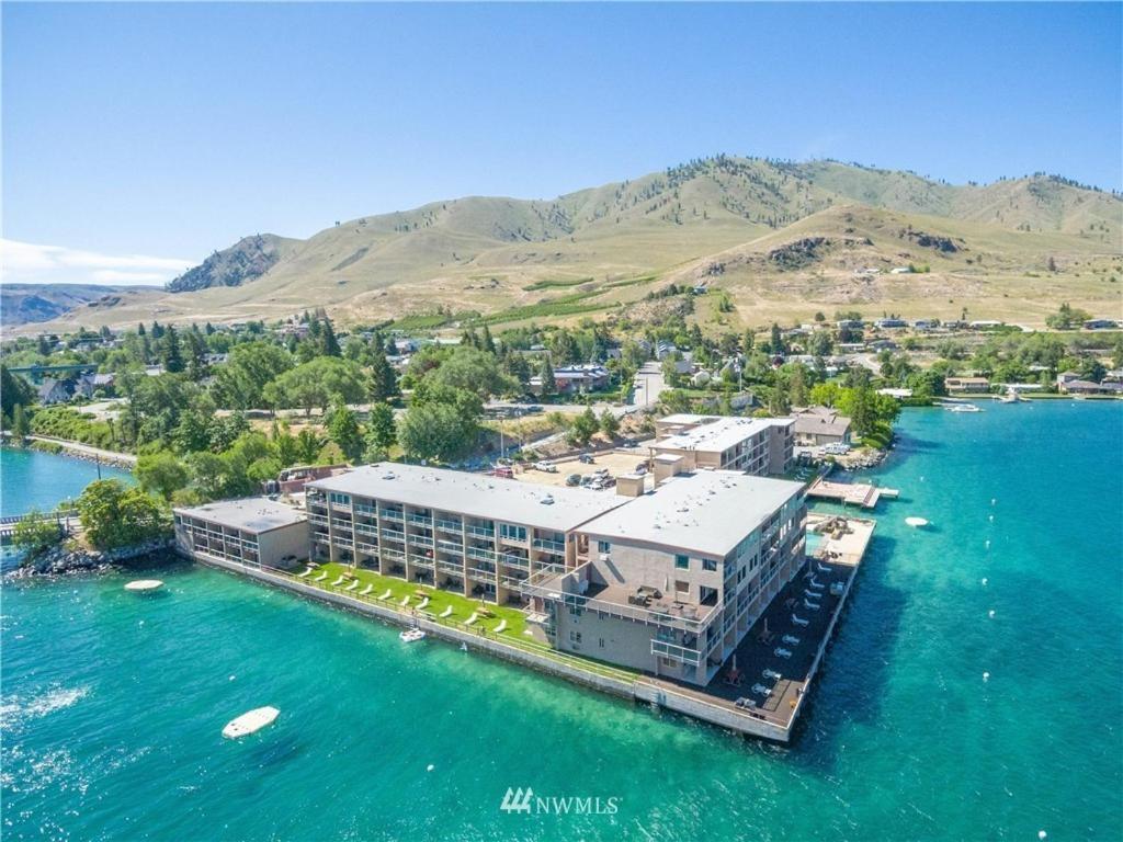 Grandview Lake Chelan- Waterfront View, Pool, Hot Tub, Golf, 1 Min To Downtown 外观 照片